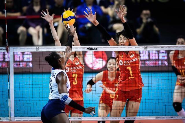 开云官网-中国女排负多米尼加，惨遭三连败无缘巴黎直通