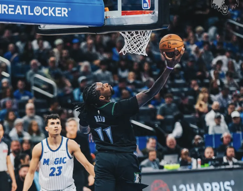 开云登录入口-芬奇谈里德：我特别喜欢他在防守端强硬、拼抢凶狠的表现